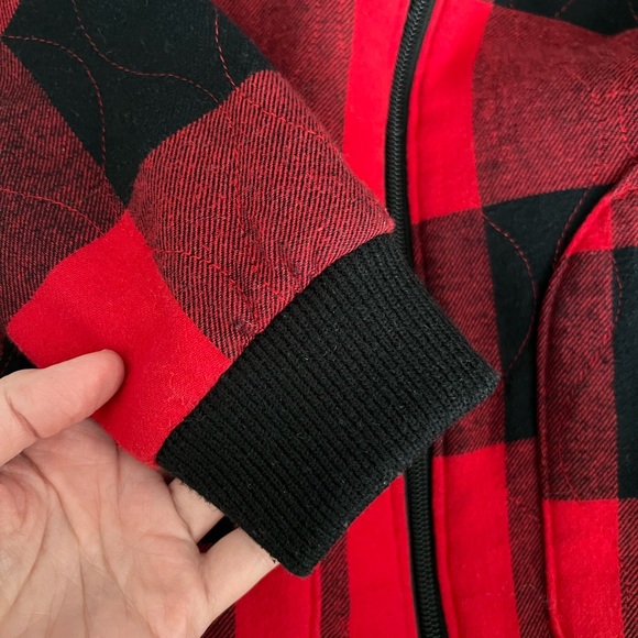 GAP Baby Gap Red and Black Buffalo Check Quilted Bomber Jacket Size 4T - Picture 6 of 10